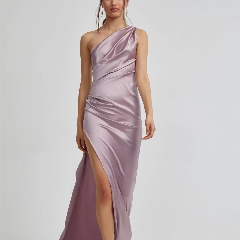 LEXI Samira gown in mauve